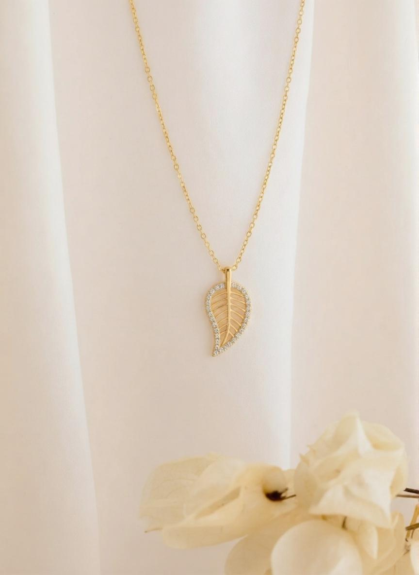 Collier Feuille Éternelle
