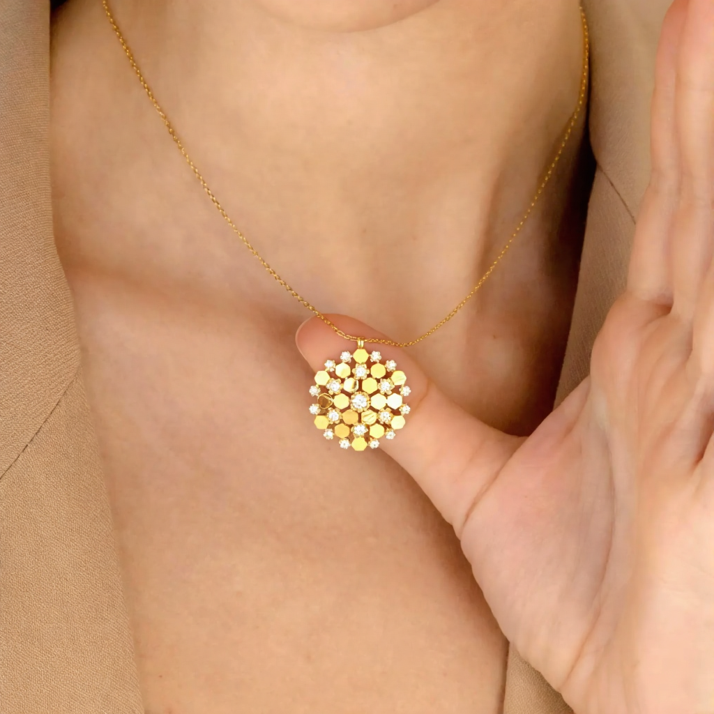 Collier ruche avec zircon blanc