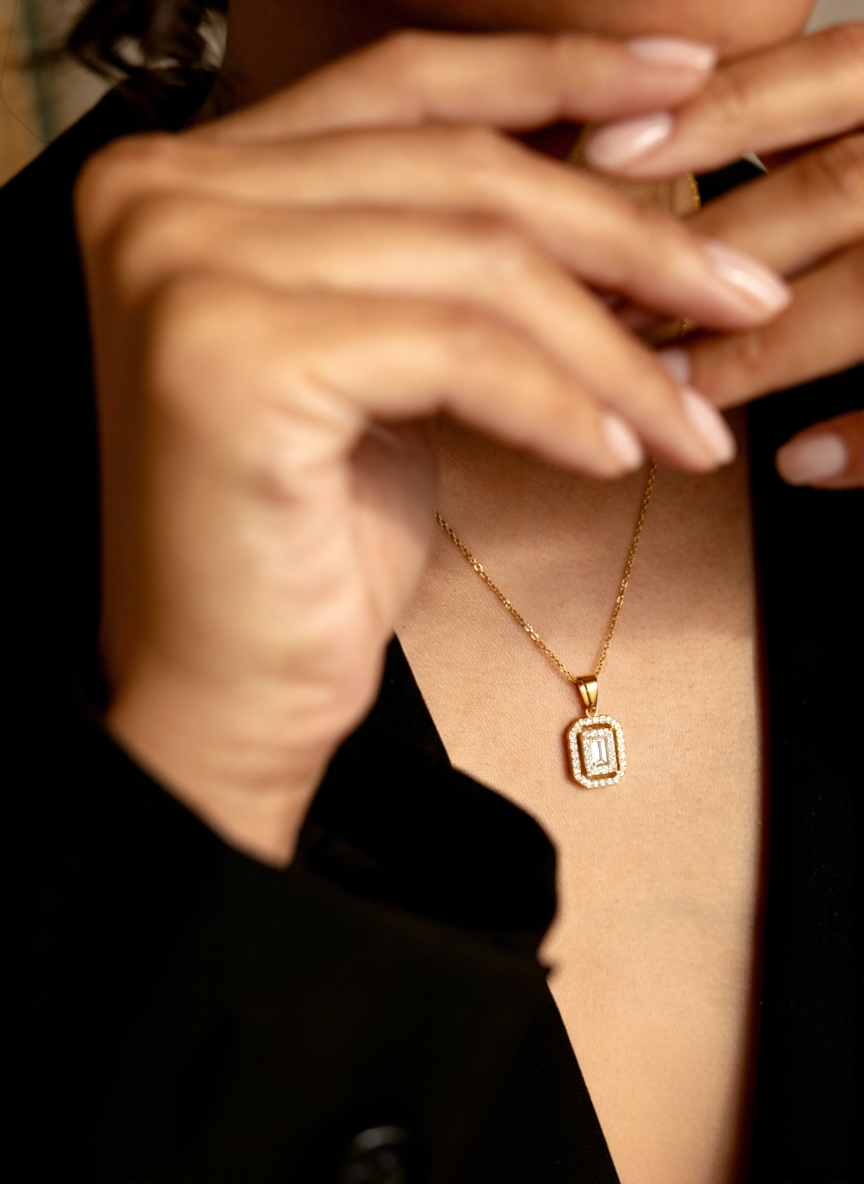 Collier Art Déco pavé