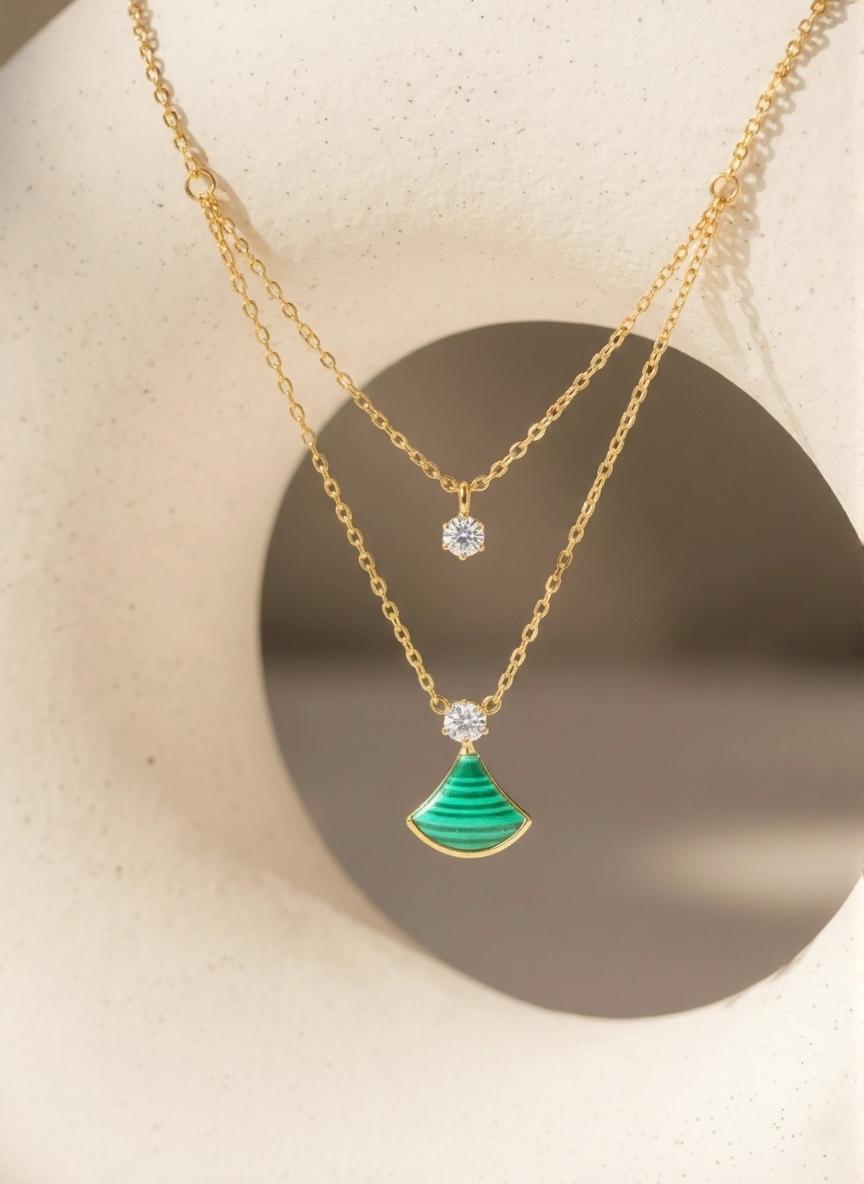 Collier duo émeraude et diamant