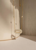 Collier barre pavée à diamant