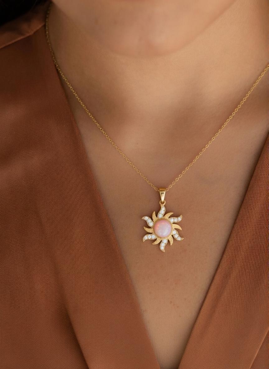 Collier soleil opale