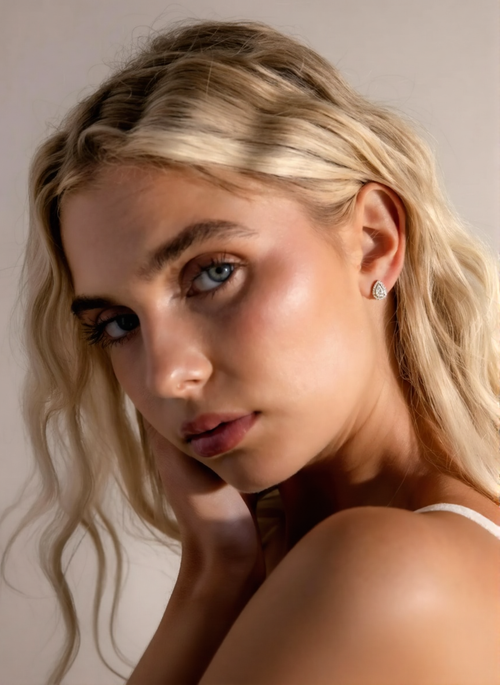 Boucles d'oreilles fines en forme de larme