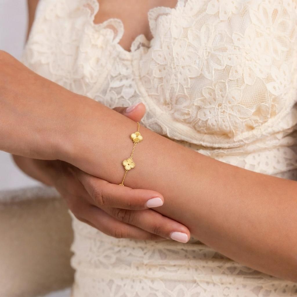 Bracelet trèfle à quatre feuilles